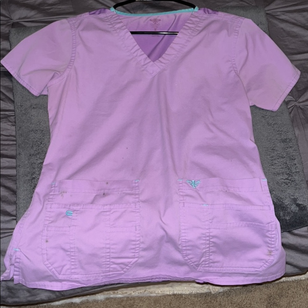 Med Couture lilac scrub set!